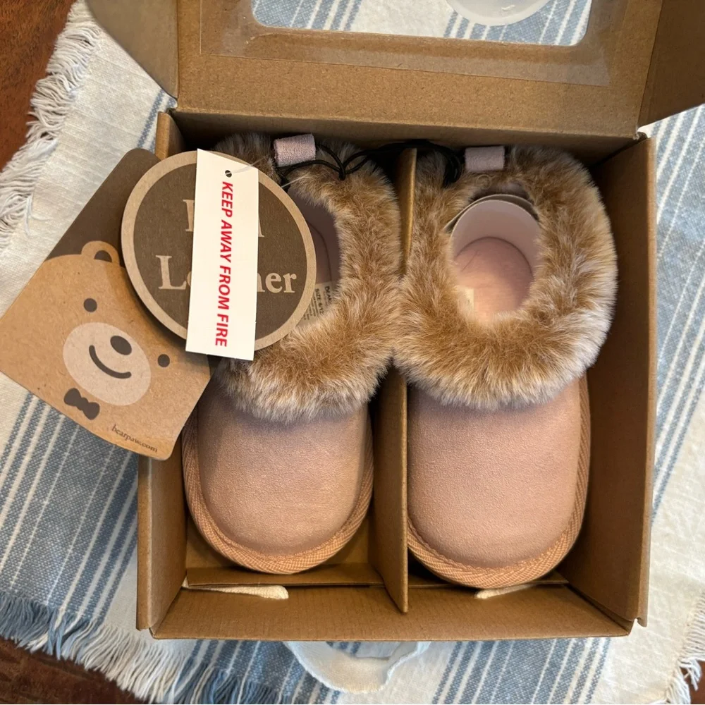 NEW IN BOX Pink Bearpaw Faux Fur Leather Booties size 6-12m